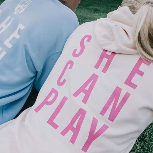 She Can Play Hettegenser I